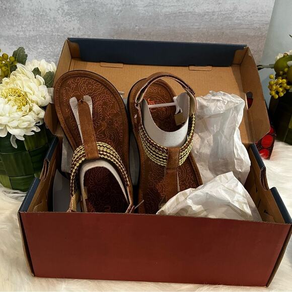 NEW JBU by Jambu Yasmin Velcro Bungee Floral Flats Sandals Saddle Sage Sz 6 - Picture 6 of 15